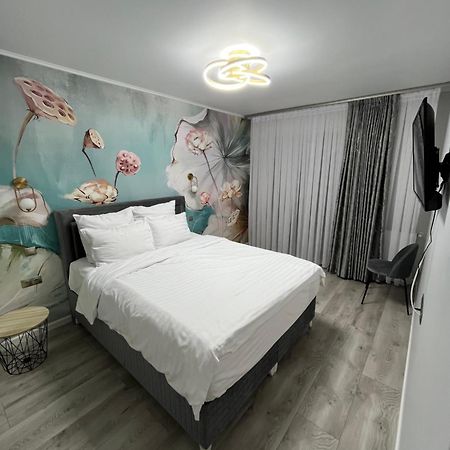 Glam Studios Σίμπιου Εξωτερικό φωτογραφία