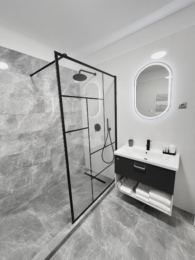 Glam Studios Σίμπιου Εξωτερικό φωτογραφία