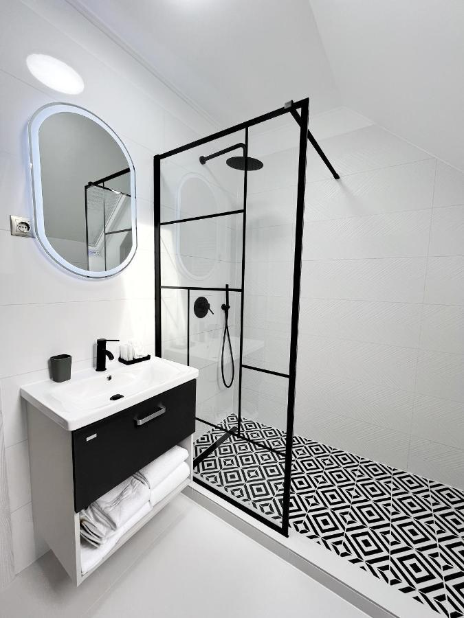 Glam Studios Σίμπιου Εξωτερικό φωτογραφία